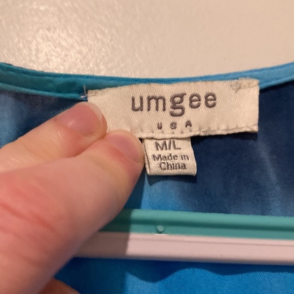 Umgee Lightweight Ombre Kimono - Picture 5 of 8